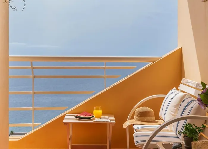 Vista Formosa I By An Island Funchal (Madeira)