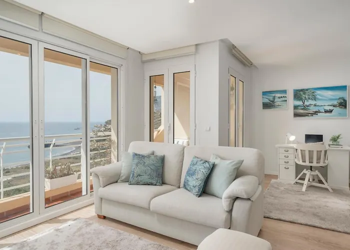 Vista Formosa I By An Island Funchal (Madeira)