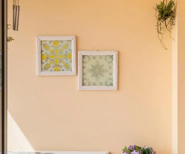 Vista Formosa I By An Island *